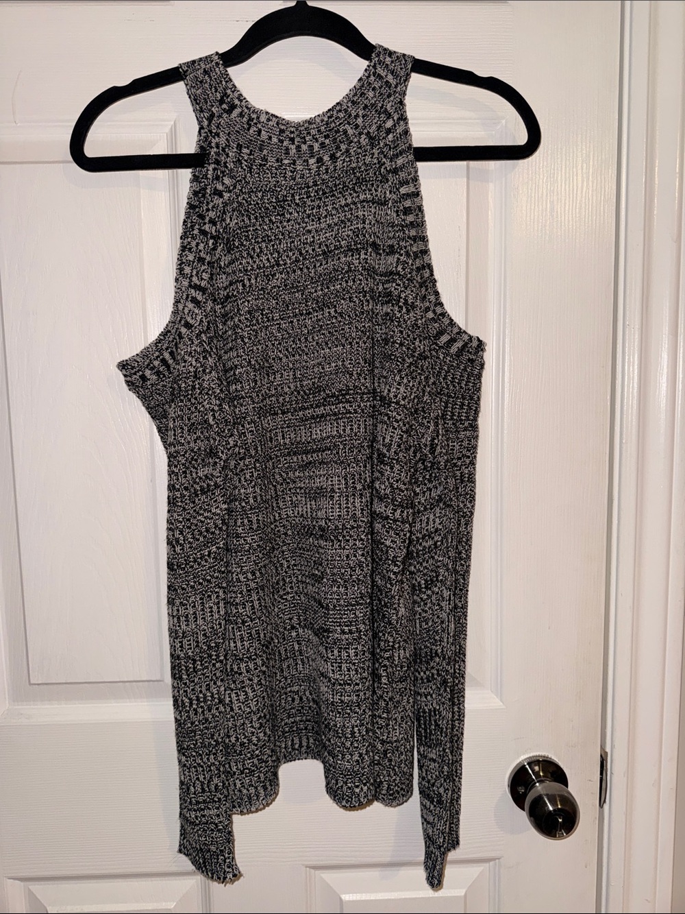 Women’s Marled Knit High-Neck Tank Top - Black & White